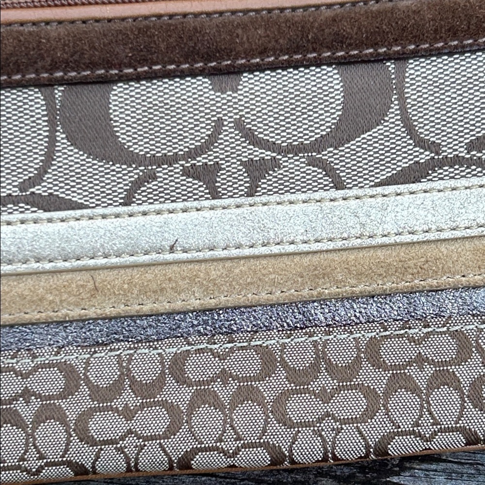 Coach Signature Patchwork Stripe Wristlet Clutch Brown Tan Canvas Y2K - Picture 5 of 9